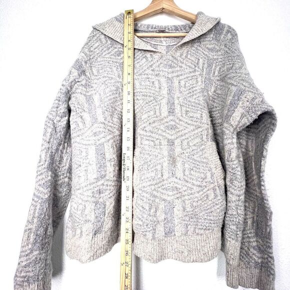 Free People Wool Blend V-neck Sweater womens Size Large Gray White Hooded - Picture 4 of 10
